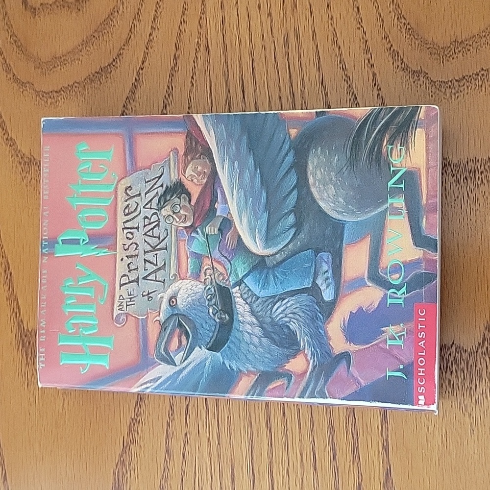 ● Book: Harry Potter and the Prisoner of Azkaban